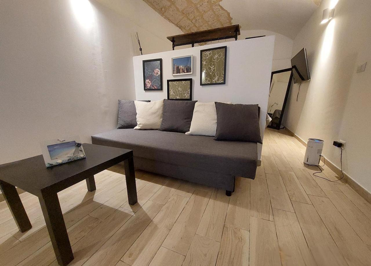 Bari Landlord 31- Old Town Apartment Exterior foto